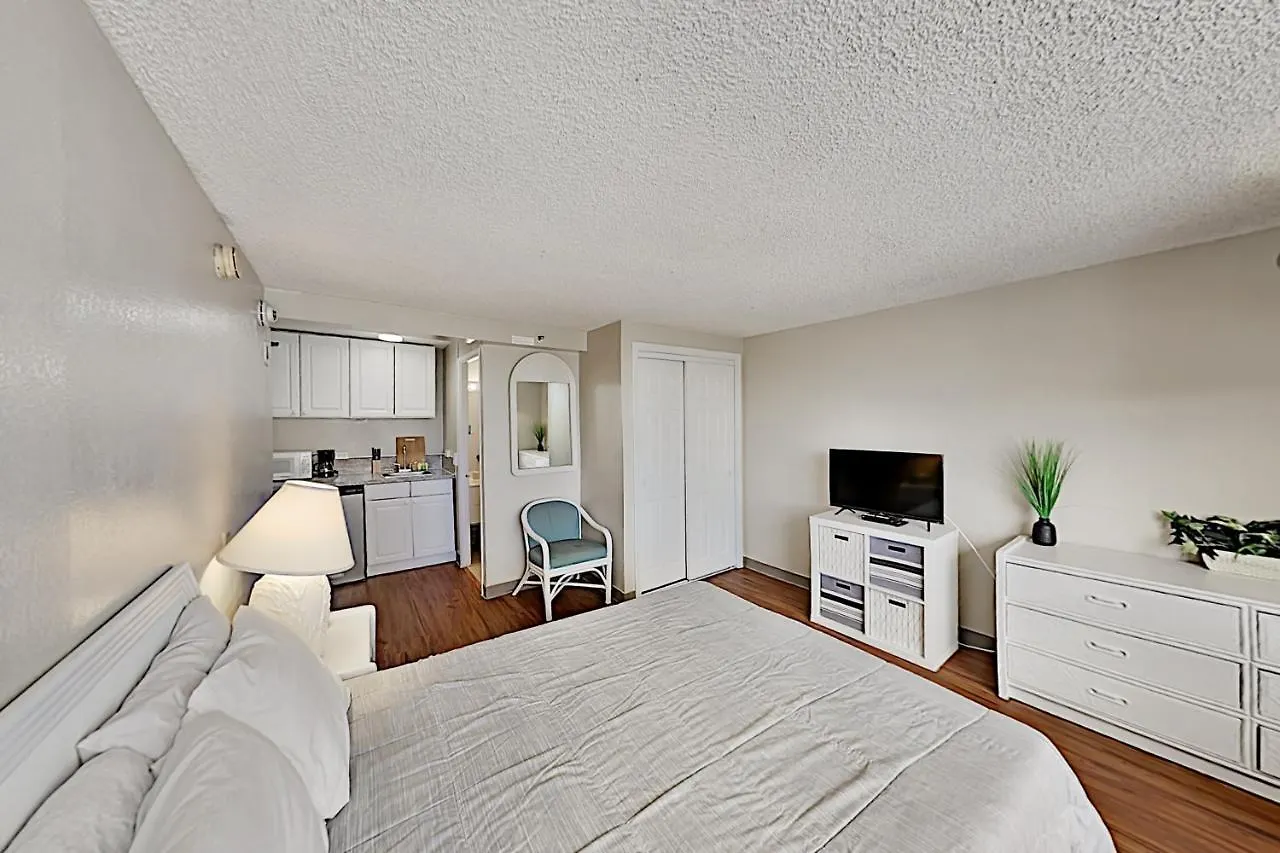 Hawaiian Monarch 916 Condo Honolulu 0*,  United States